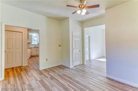 Living - 902 N 7th St, Fort Smith, AR 72901 photo 4 of 4