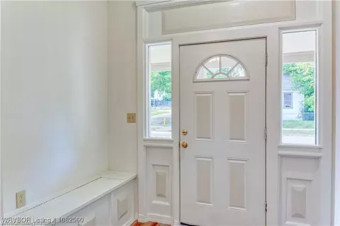 Entry Way - 902 N 7th St, Fort Smith, AR 72901 photo 1 of 1
