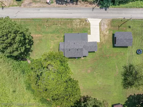 View/Area - 1406 W Walnut, Paris, AR 72855 photo 5 of 8