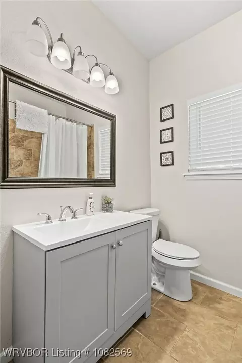 Bath - 1406 W Walnut, Paris, AR 72855 photo 1 of 3