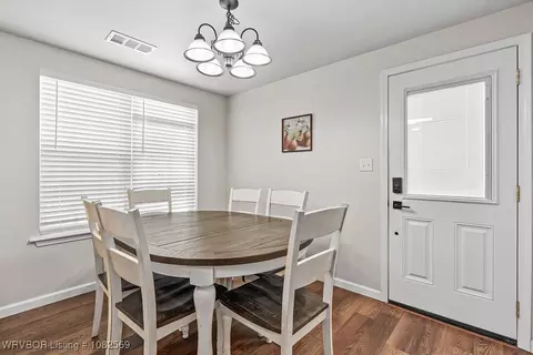 Dining - 1406 W Walnut, Paris, AR 72855 photo 2 of 2