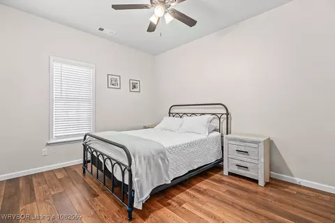 Bedroom - 1406 W Walnut, Paris, AR 72855 photo 5 of 7