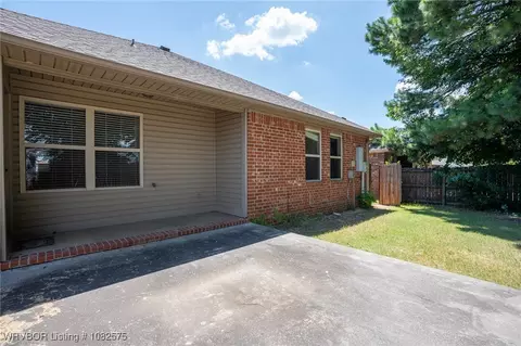 2715 Dyllan Ct, Fort Smith, AR 72908 photo 5