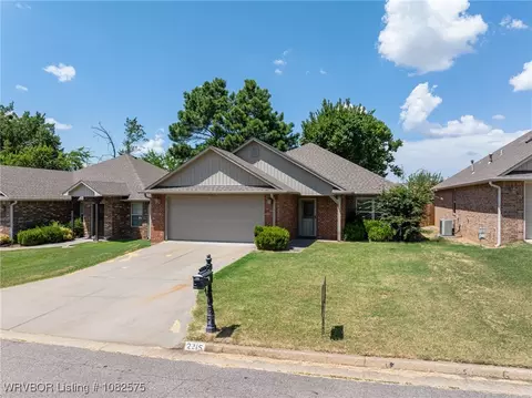 2715 Dyllan Ct, Fort Smith, AR 72908 photo 3