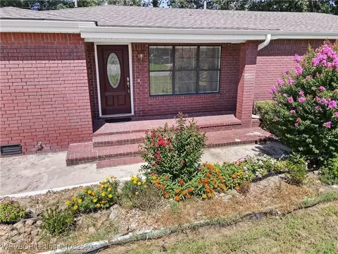 4509 N 32nd St, Fort Smith, AR 72904 photo 2