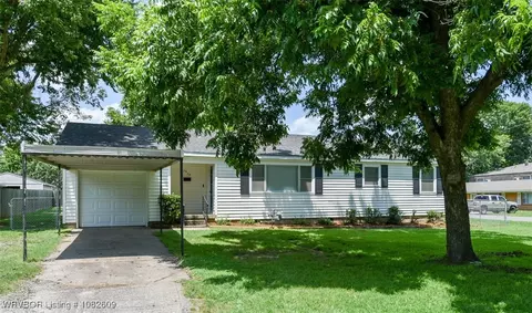 Exterior - 2923 Quincy St, Fort Smith, AR 72901 photo 4 of 4
