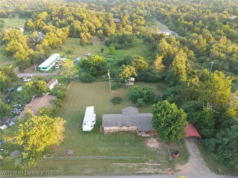 517 Hidden Oaks Rd, Alma, AR 72921 photo 8