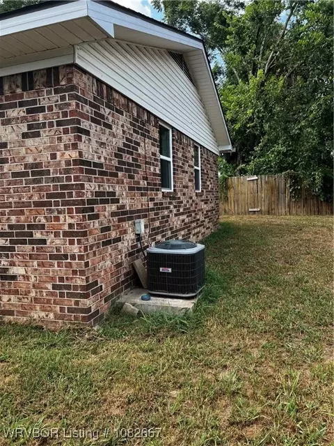 513 4th St, Paris, AR 72855 photo 24