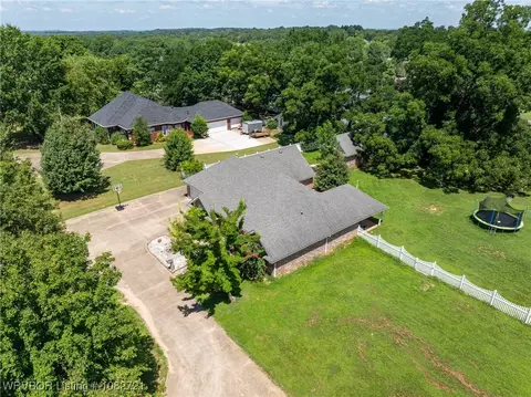 View/Area - 2104 W Main St, Lavaca, AR 72941 photo 3 of 4