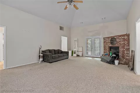 Living - 2104 W Main St, Lavaca, AR 72941 photo 1 of 3