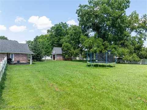 Exterior - 2104 W Main St, Lavaca, AR 72941 photo 4 of 12