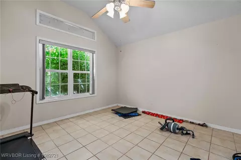 Bedroom - 2104 W Main St, Lavaca, AR 72941 photo 1 of 6