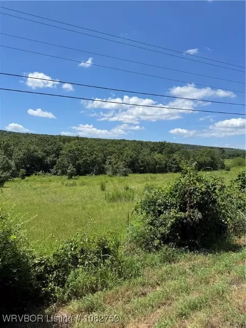 4310 Bear Hollow Rd, Fort Smith, AR 72916 photo 2