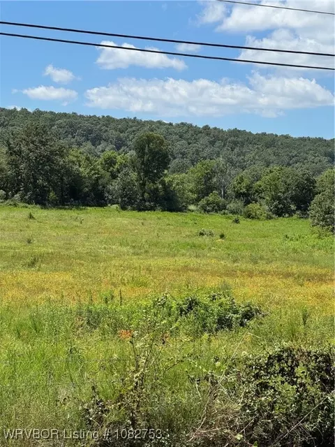4310 Bear Hollow Rd, Fort Smith, AR 72916