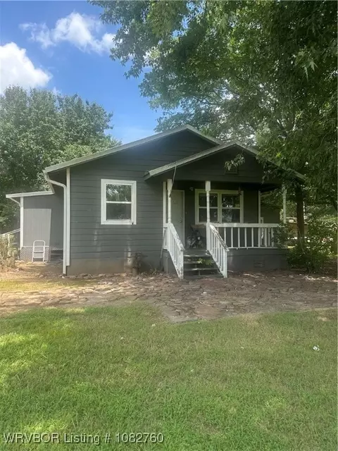 3100 Beech Dr, Van Buren, AR 72956