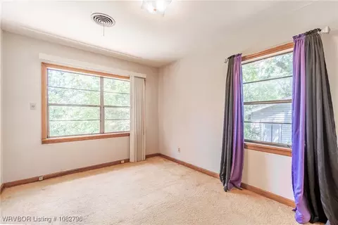 Bedroom - 2601 Independence St, Fort Smith, AR 72901 photo 5 of 8