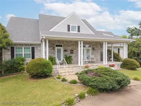 3639 Marshall Cir, Van Buren, AR 72956