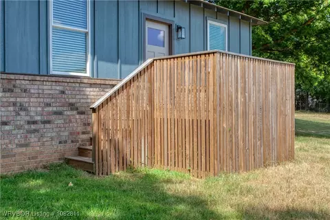 Exterior - 1112 E Wood St, Paris, AR 72855 photo 8 of 13