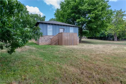Exterior - 1112 E Wood St, Paris, AR 72855 photo 11 of 13