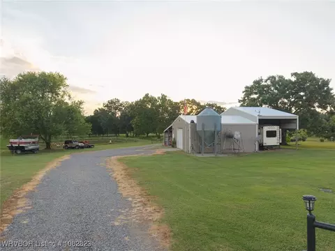 103756 N State Hwy 64 B, Muldrow, OK 74948