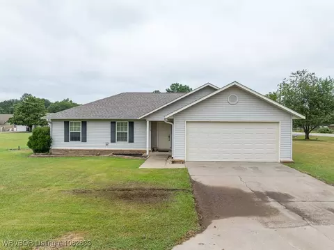 110 Luckau Ln, Alma, AR 72921