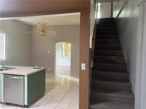 Entry Way - 901 N 21 St, Fort Smith, AR 72904 photo 2 of 2