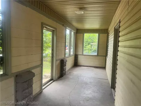 Exterior - 901 N 21 St, Fort Smith, AR 72904 photo 4 of 6