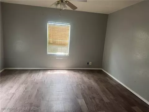 Living - 901 N 21 St, Fort Smith, AR 72904 photo 3 of 4