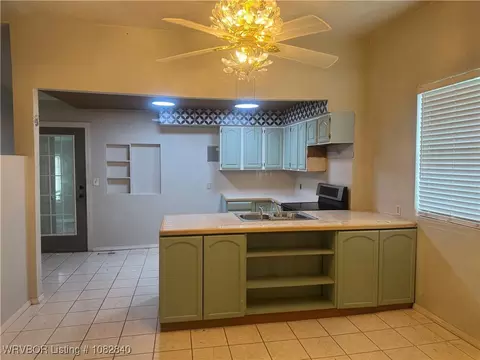Kitchen - 901 N 21 St, Fort Smith, AR 72904 photo 2 of 2