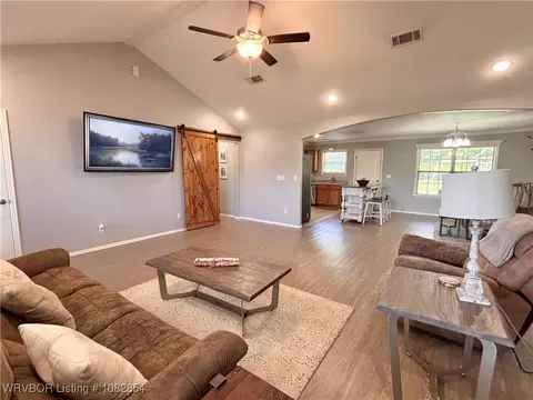 708 Black Creek Ln, Hackett, AR 72937 photo 8
