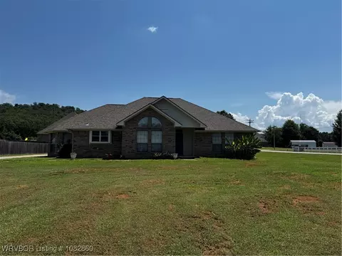 1602 Tiger Lily Ct, Greenwood, AR 72936
