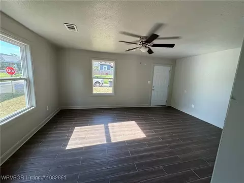 Living - 2100 Birnie Ave, Fort Smith, AR 72904 photo 2 of 2