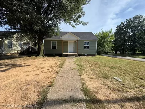 2100 Birnie Ave, Fort Smith, AR 72904
