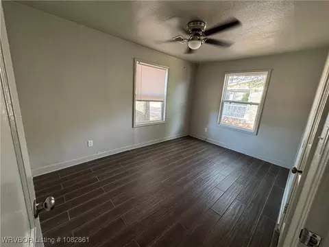 Bedroom - 2100 Birnie Ave, Fort Smith, AR 72904 photo 3 of 3