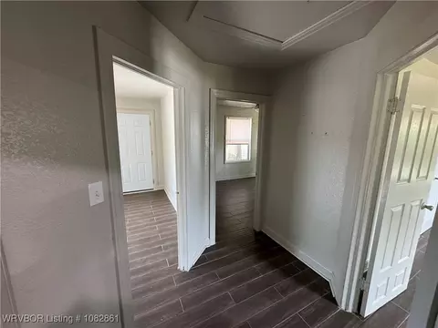 Entry Way - 2100 Birnie Ave, Fort Smith, AR 72904 photo 2 of 2