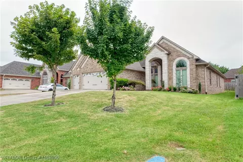 8904 Lakeside Way, Fort Smith, AR 72903 photo 3