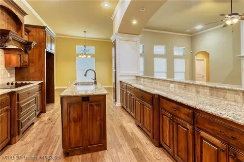 8904 Lakeside Way, Fort Smith, AR 72903 photo 14
