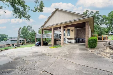 Exterior - 7718 Williamsburg Rd, Fort Smith, AR 72903 photo 8 of 10