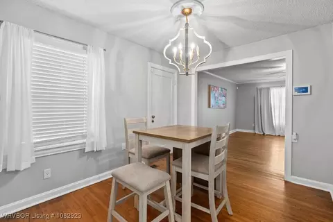 Dining - 2204 S 26th St, Fort Smith, AR 72901 photo 2 of 2