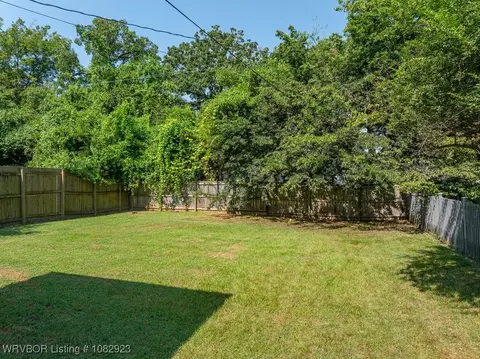 Exterior - 2204 S 26th St, Fort Smith, AR 72901 photo 9 of 17