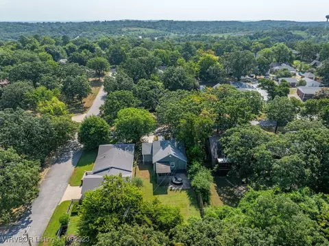 View/Area - 2204 S 26th St, Fort Smith, AR 72901 photo 14 of 17