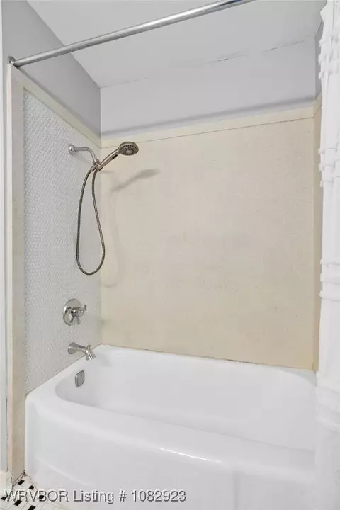 Bath - 2204 S 26th St, Fort Smith, AR 72901 photo 3 of 3