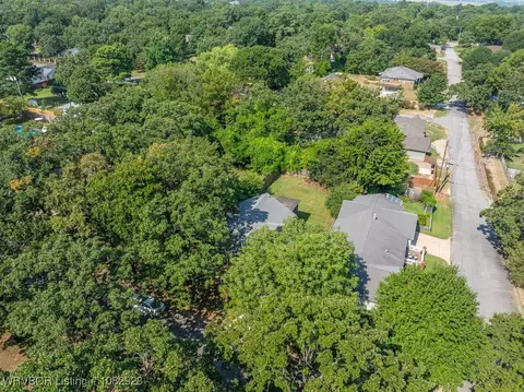 View/Area - 2204 S 26th St, Fort Smith, AR 72901 photo 5 of 17