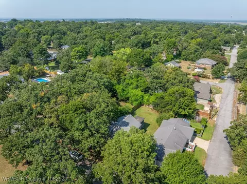 View/Area - 2204 S 26th St, Fort Smith, AR 72901 photo 9 of 17