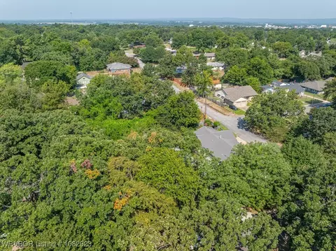View/Area - 2204 S 26th St, Fort Smith, AR 72901 photo 7 of 17