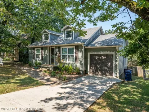 Exterior - 2204 S 26th St, Fort Smith, AR 72901 photo 16 of 17