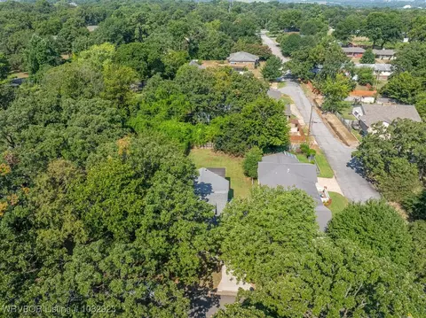 View/Area - 2204 S 26th St, Fort Smith, AR 72901 photo 6 of 17