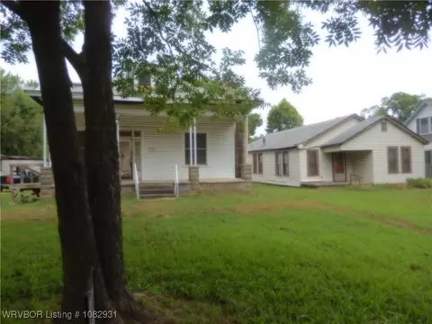 Exterior - 3901 High St, Fort Smith, AR 72904 photo 2 of 5