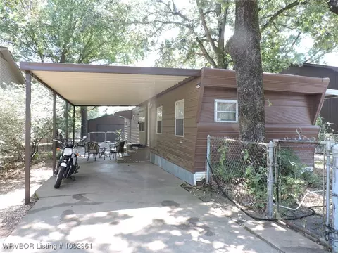 1614 S Y St, Fort Smith, AR 72901
