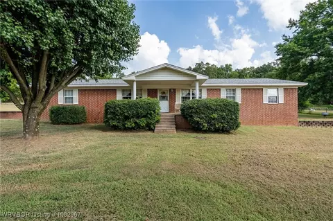 4152 Dora Rd, Van Buren, AR 72956